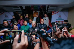 Gubernur Sulsel Andi Sudirman Sulaiman berpidato dalam Rapat Paripurna Hari Jadi ke-357 Sulsel di Gedung DPRD Makassar